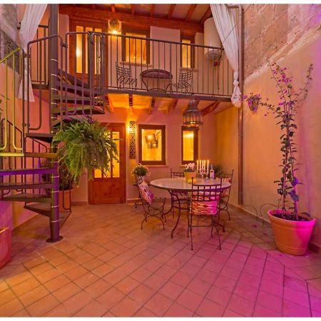 Boutique Hostal "Born53" Im Stadtkern Von Llucmajor, Mallorca Aparthotel Llucmajor  Ngoại thất bức ảnh