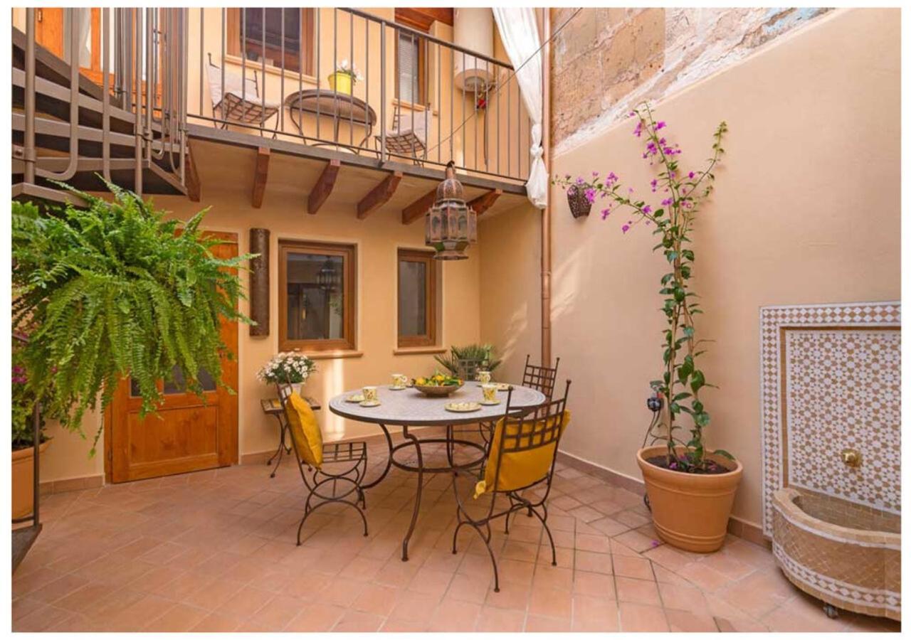 Boutique Hostal "Born53" Im Stadtkern Von Llucmajor, Mallorca Aparthotel Llucmajor  Ngoại thất bức ảnh