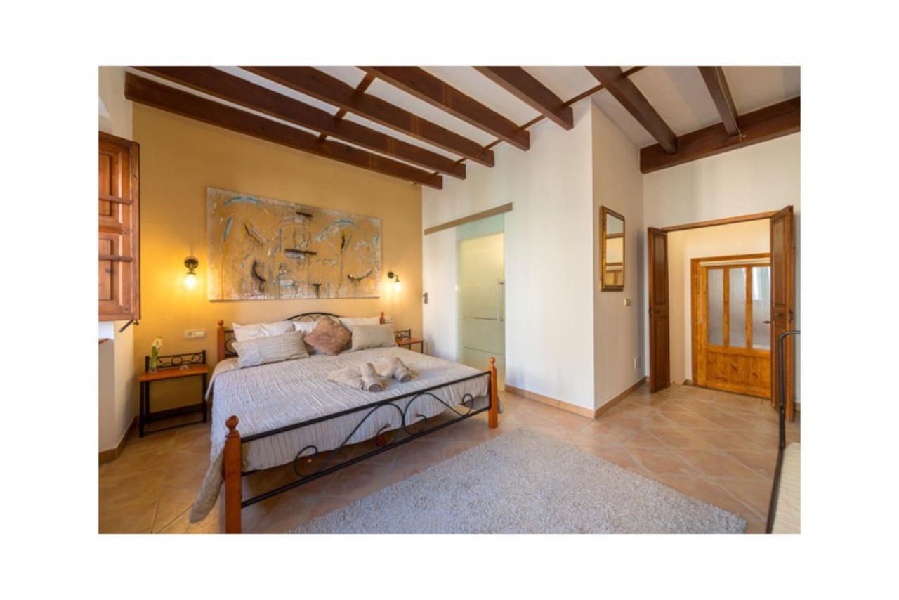 Boutique Hostal "Born53" Im Stadtkern Von Llucmajor, Mallorca Aparthotel Llucmajor  Ngoại thất bức ảnh